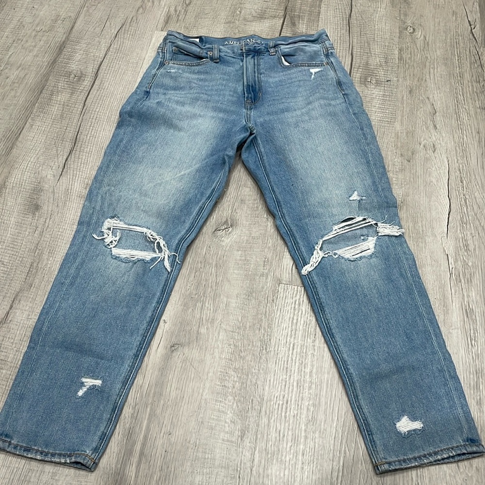 AE mom jeans rip jeans